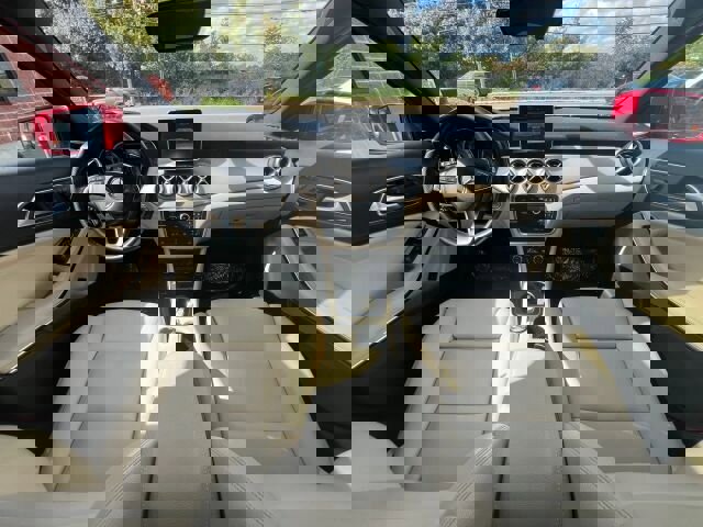 Used 2017 Mercedes-Benz GLA 250 4MATIC image 15