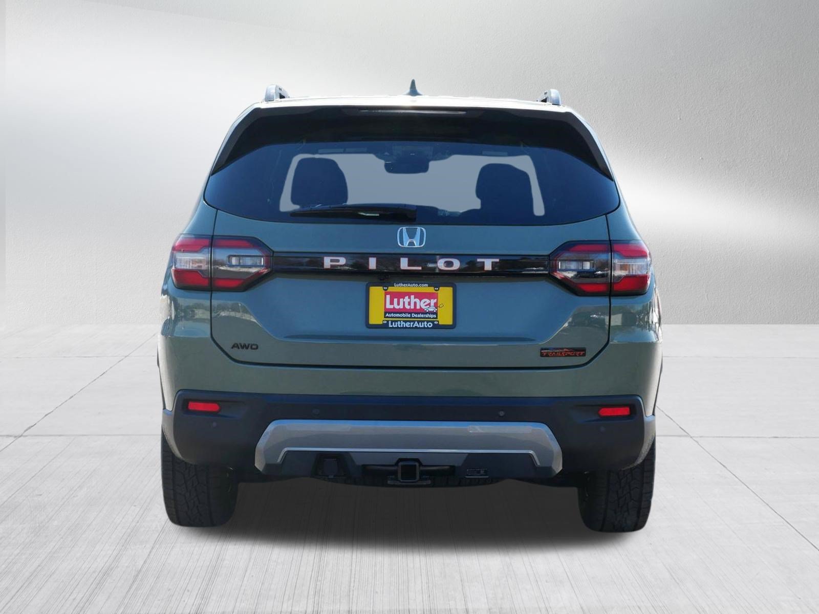 New 2026 Honda Pilot TrailSport image 6