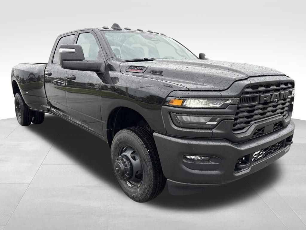 New 2026 RAM 3500 Tradesman AWD/4WD image 3