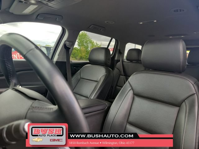 Used 2023 GMC Acadia SLT FWD image 17
