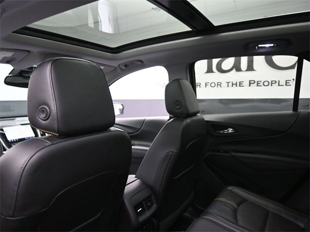 Used 2022 Chevrolet Equinox Premier image 24