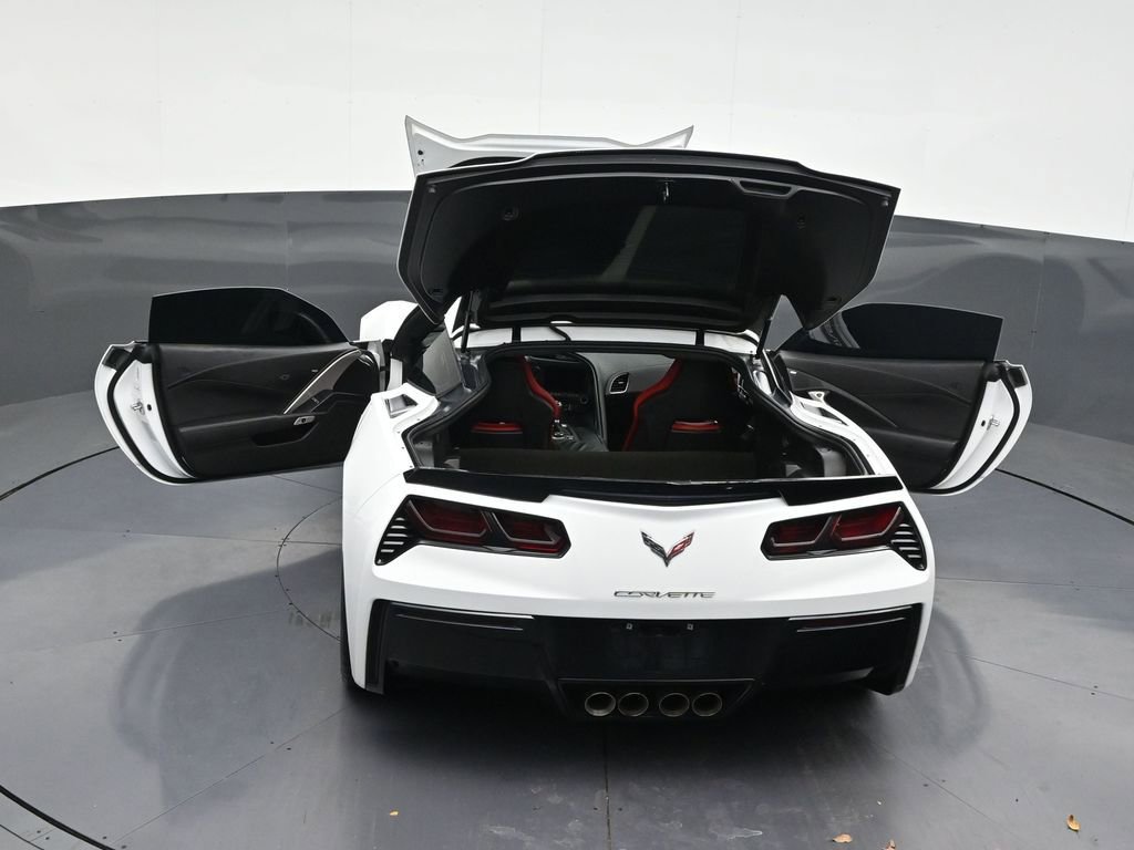 Used 2015 Chevrolet Corvette Stingray Coupe image 37