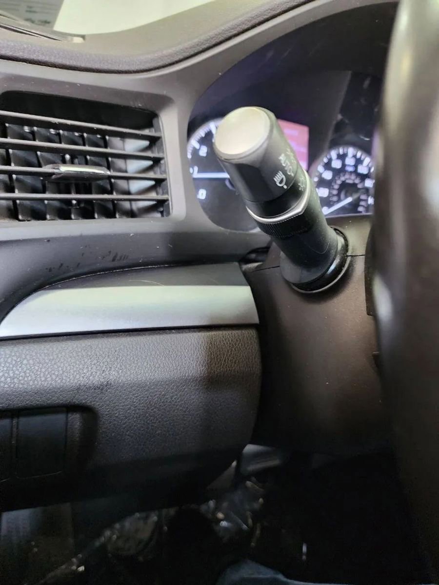 Used 2013 Acura ILX w/ Technology Package image 29