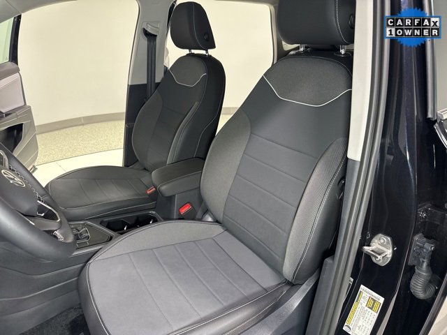 Used 2024 Volkswagen Taos SE image 12