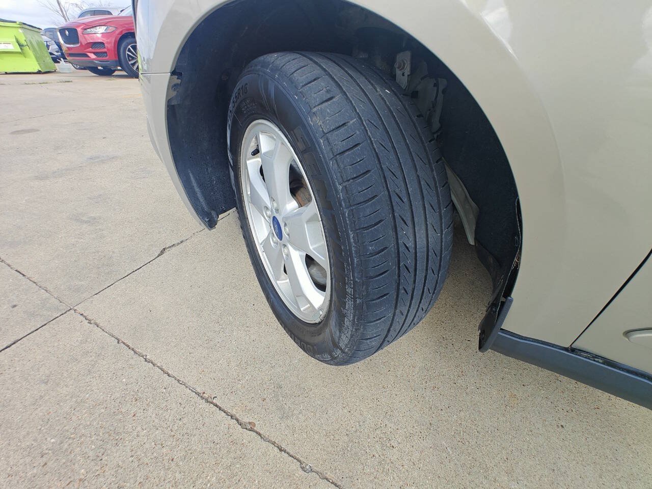 Used 2015 Ford Transit Connect Titanium FWD image 17