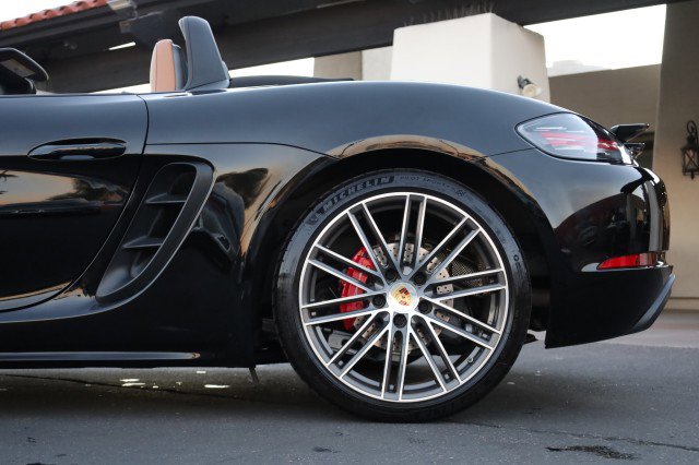 Used 2018 Porsche 718 Boxster S image 52