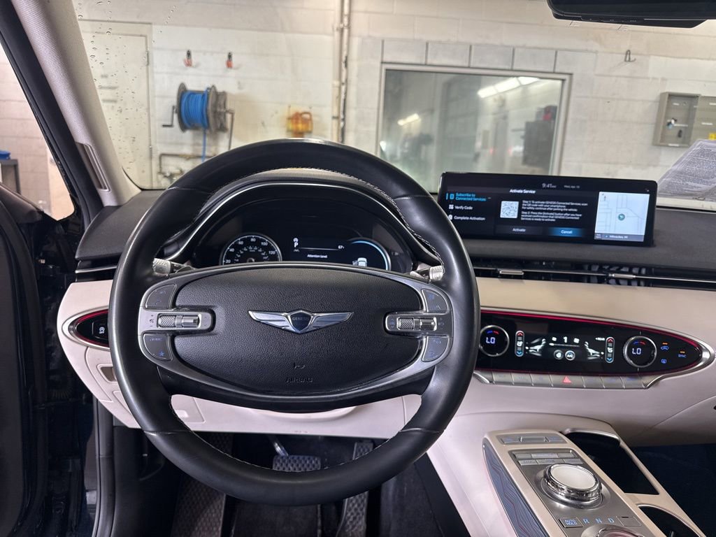 Used 2022 Genesis GV70 2.5T w/ Advanced Package image 26