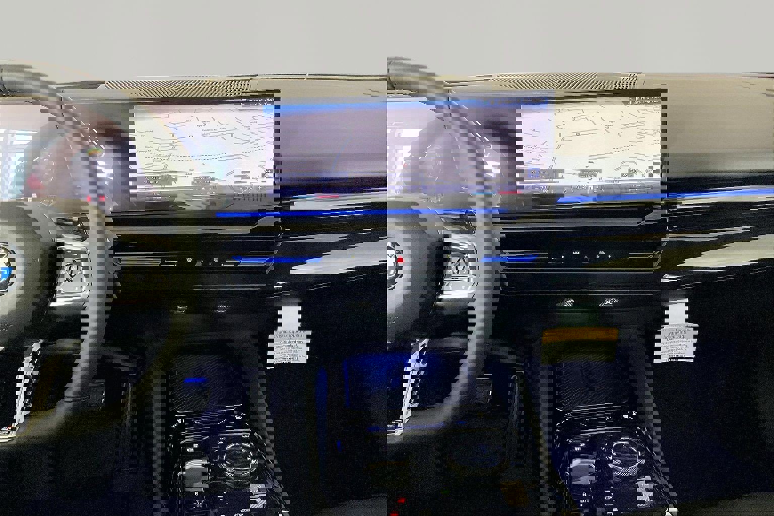 New 2026 BMW 530i xDrive w/ M Sport Package image 9