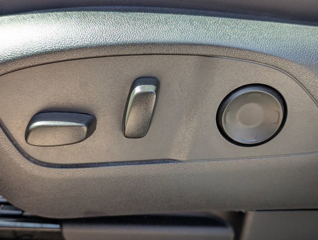 Used 2024 GMC Acadia Elevation image 14