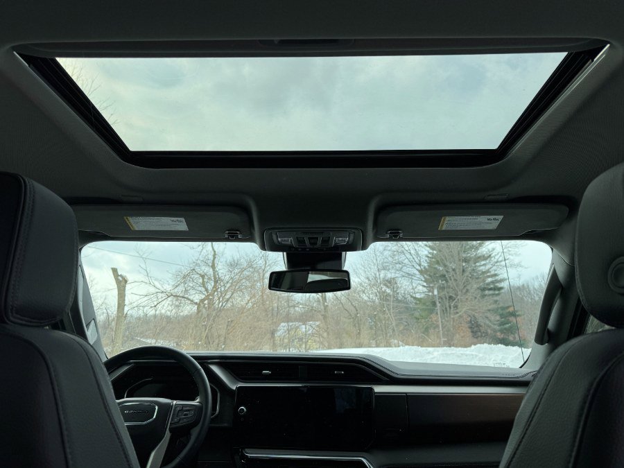 Used 2024 GMC Sierra 1500 Denali image 21