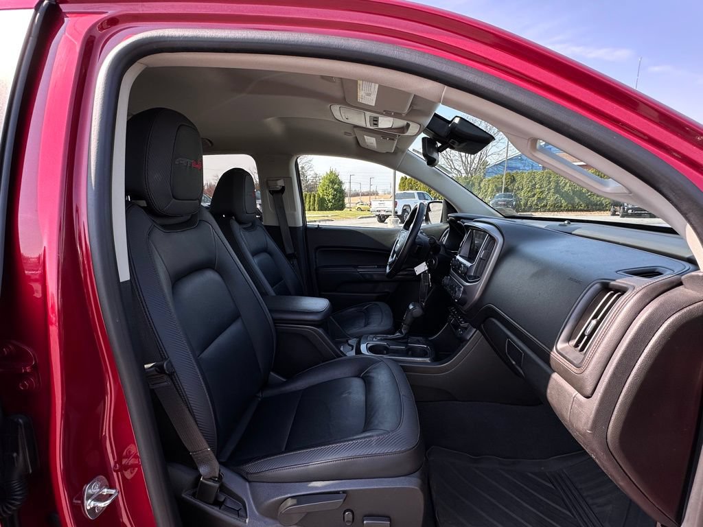 Used 2021 GMC Canyon AT4 w/ Driver Alert Package AWD/4WD image 11