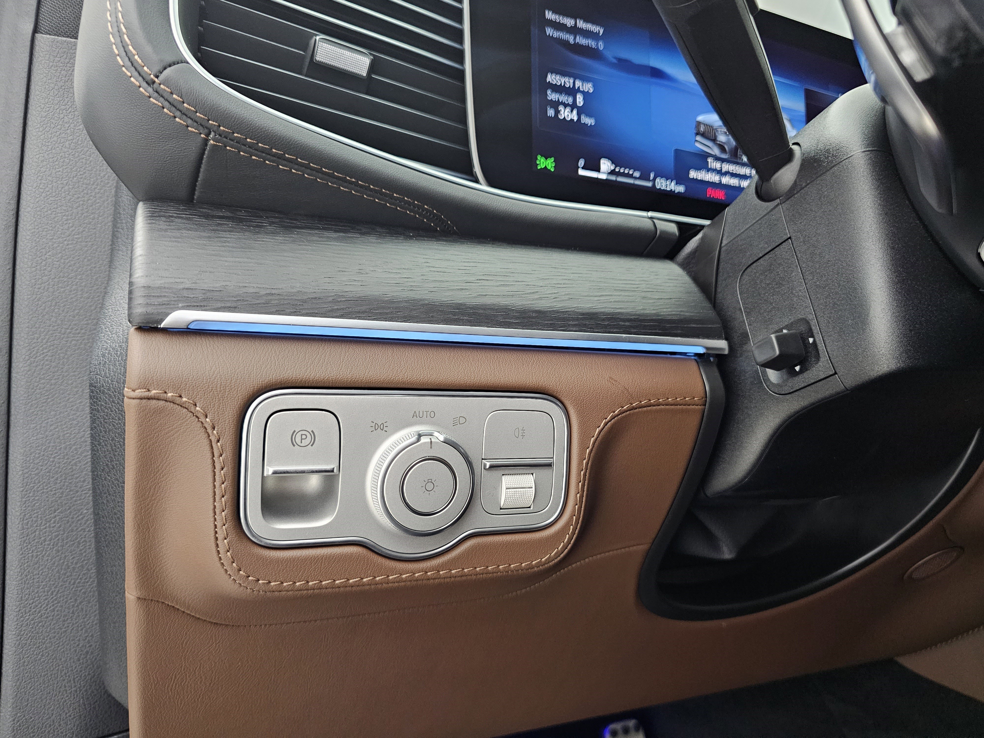 Certified 2025 Mercedes-Benz GLE 53 AMG 4MATIC image 8