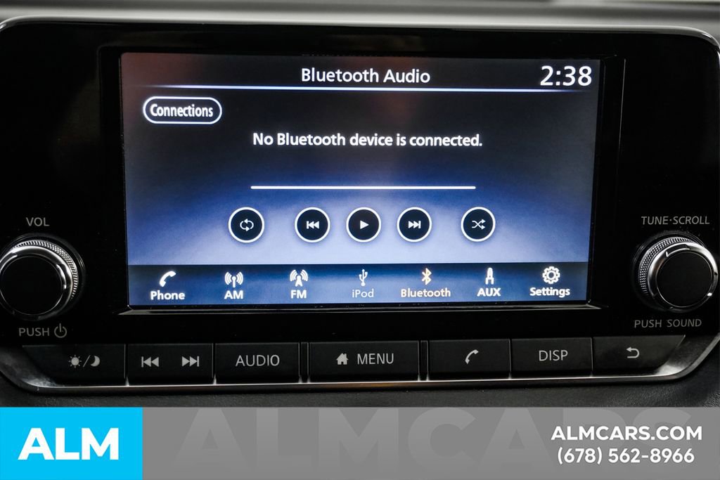 Used 2025 Nissan Sentra S image 38