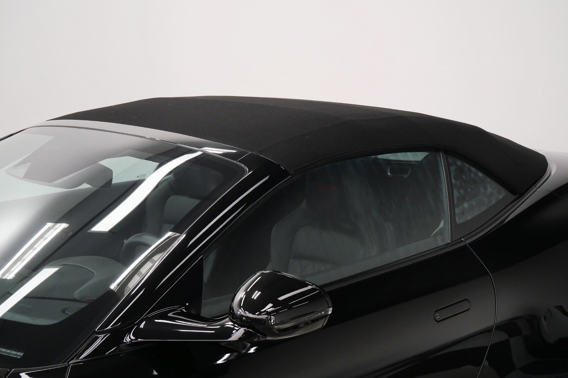 Used 2025 Aston Martin DB12 Convertible RWD image 44