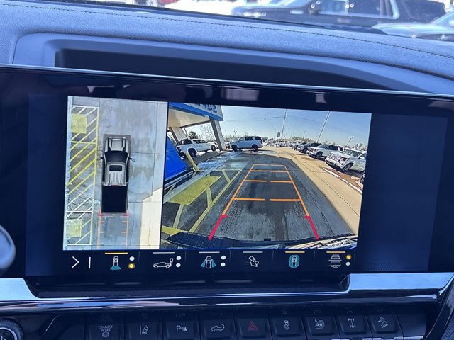 Used 2025 Chevrolet Silverado 2500 ZR2 w/ Technology Package image 39