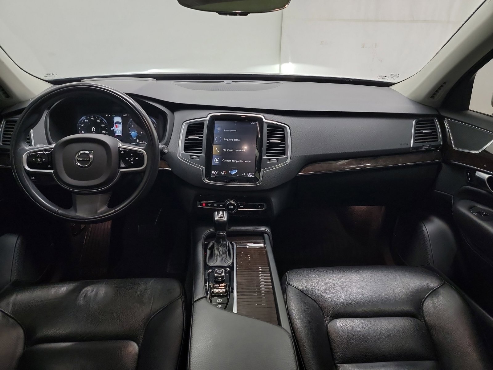 Used 2019 Volvo XC90 T6 Momentum w/ Advanced Package image 15