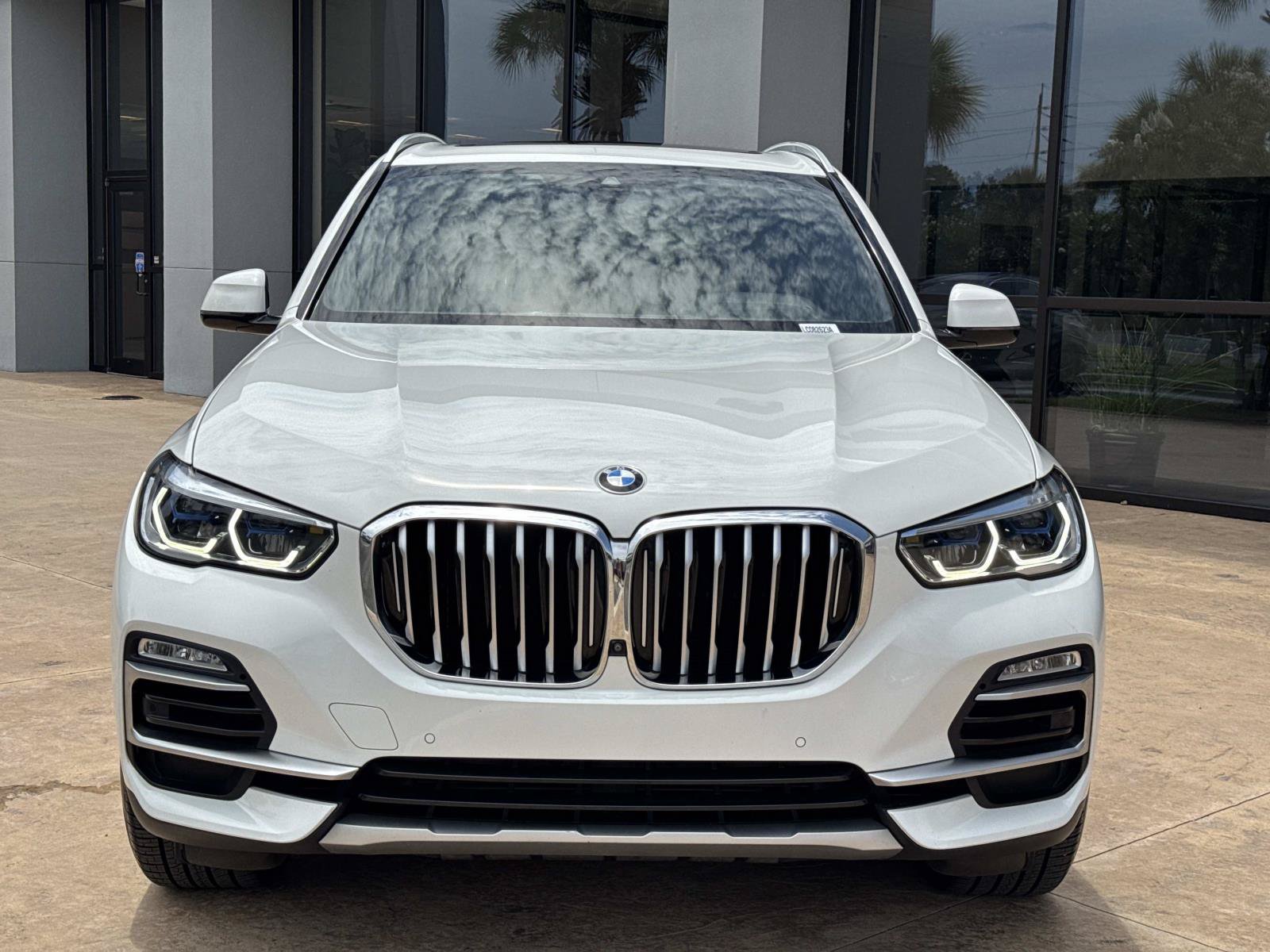 Used 2020 BMW X5 xDrive40i w/ Executive Package AWD/4WD image 16