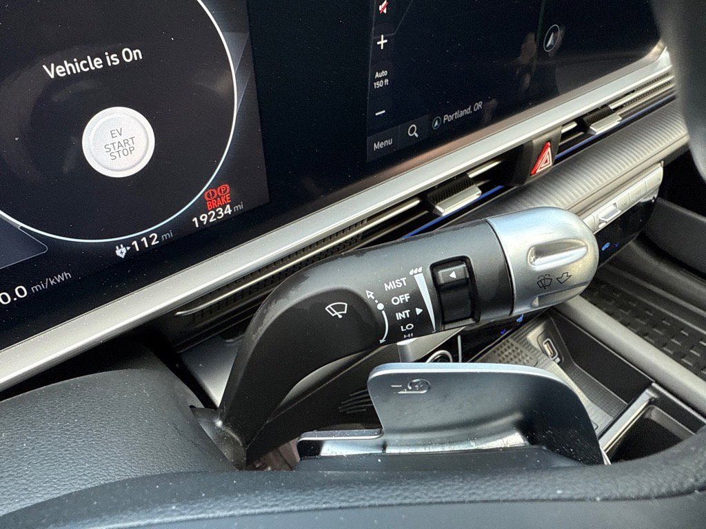 Used 2023 Hyundai Ioniq 6 SEL image 29