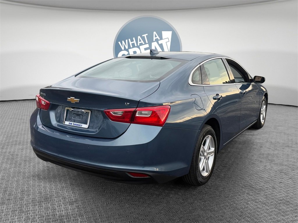 Used 2024 Chevrolet Malibu LT image 3