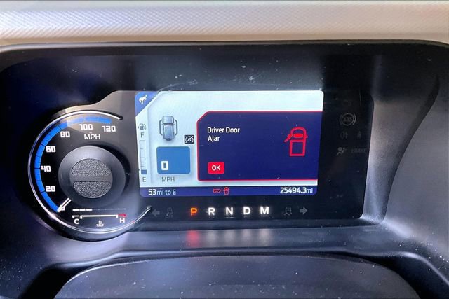 Used 2022 Ford Bronco Badlands image 12