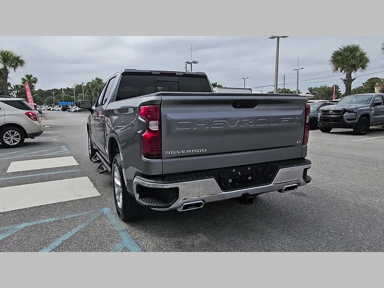 Used 2019 Chevrolet Silverado 1500 LT w/ All-Star Edition AWD/4WD image 32
