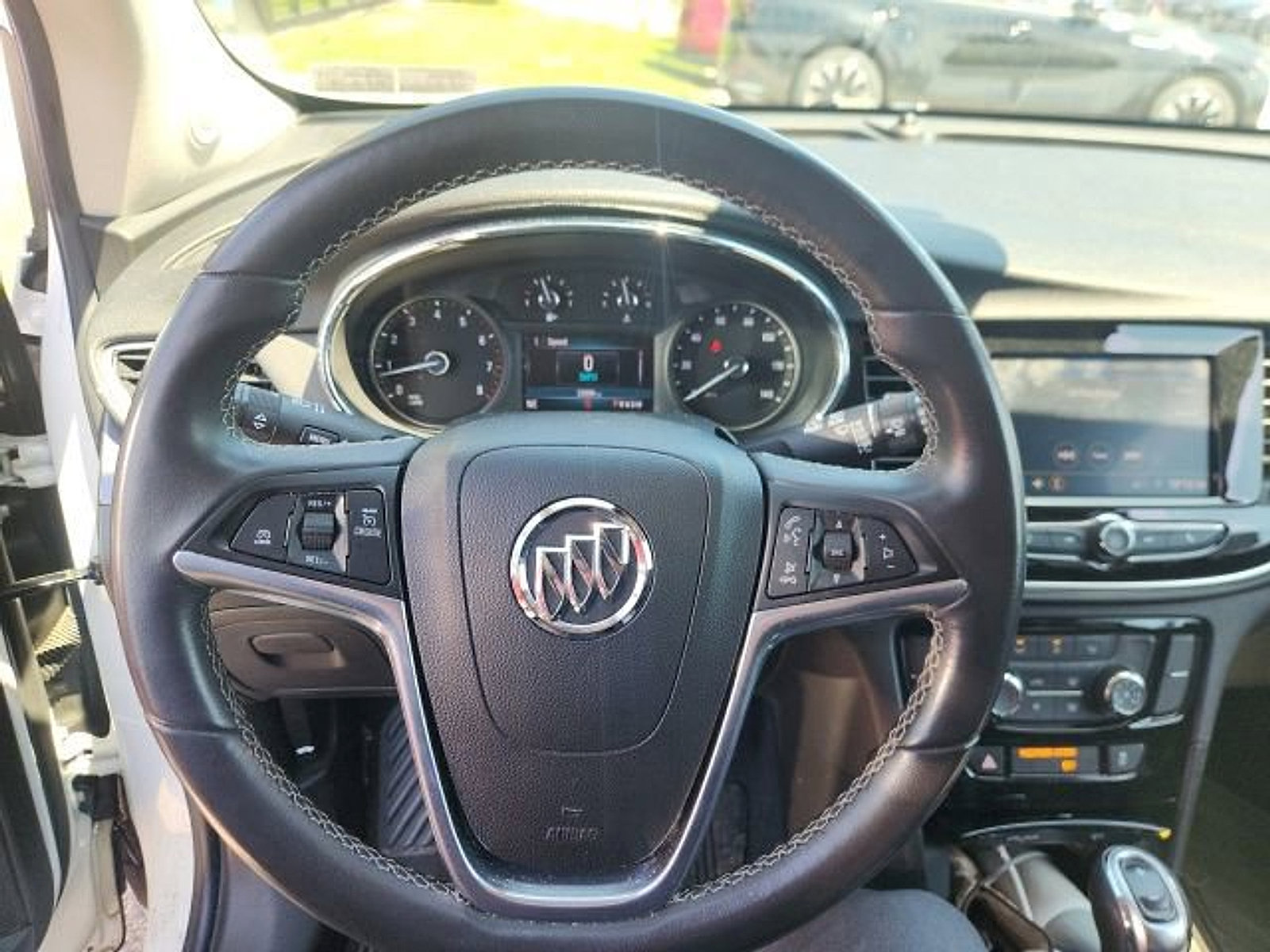 Used 2022 Buick Encore Preferred w/ Safety Package AWD/4WD image 10