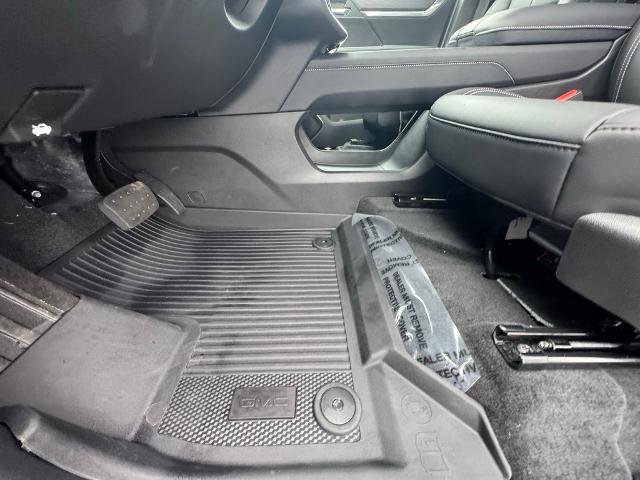 New 2025 GMC Acadia Elevation w/ Elevation Premium Package image 14