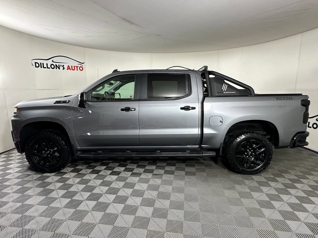 Used 2021 Chevrolet Silverado 1500 LT Trail Boss w/ Convenience Package II AWD/4WD image 3