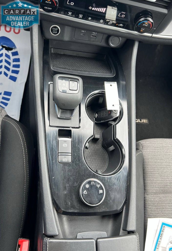 Used 2023 Nissan Rogue SV AWD/4WD image 14