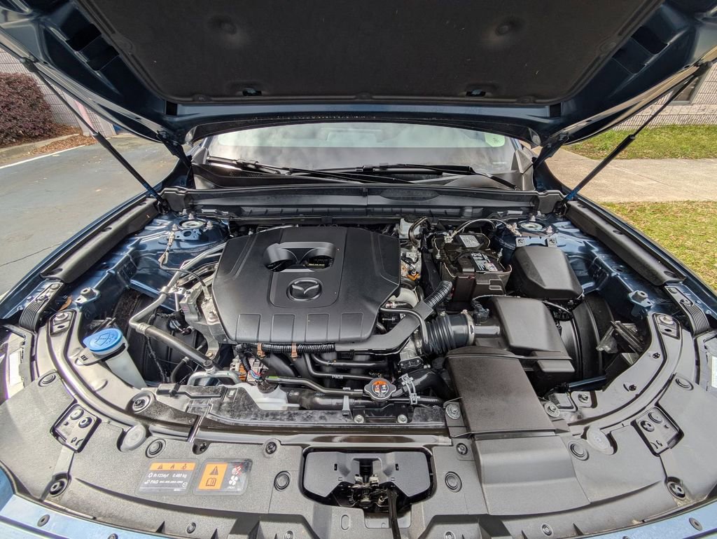Used 2025 MAZDA CX-50 AWD 2.5 S w/ Premium Package image 32