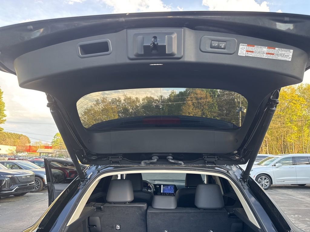 Used 2023 Lexus NX 250 FWD w/ Towing Package (2000 Lbs) image 17