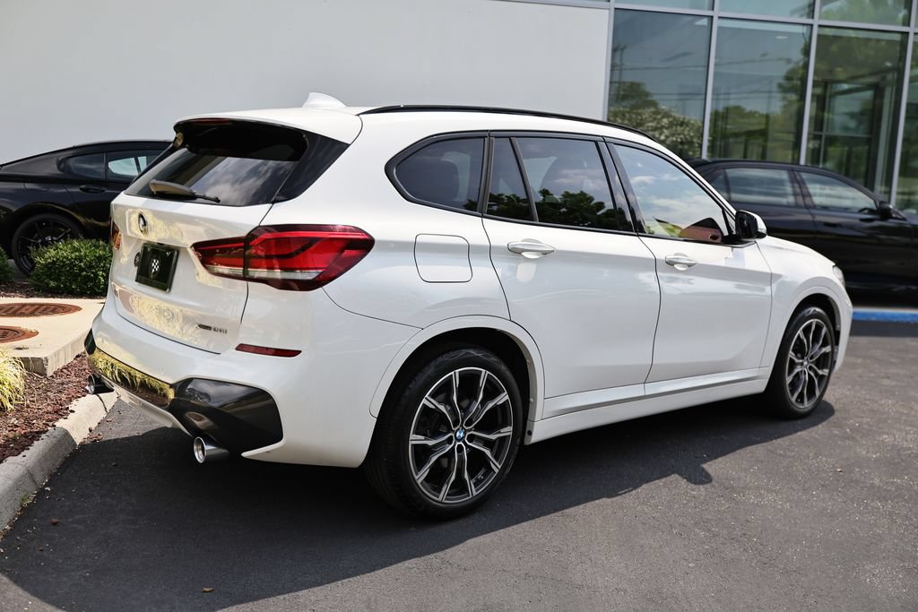 Used 2021 BMW X1 xDrive28i w/ M Sport Package AWD/4WD image 7