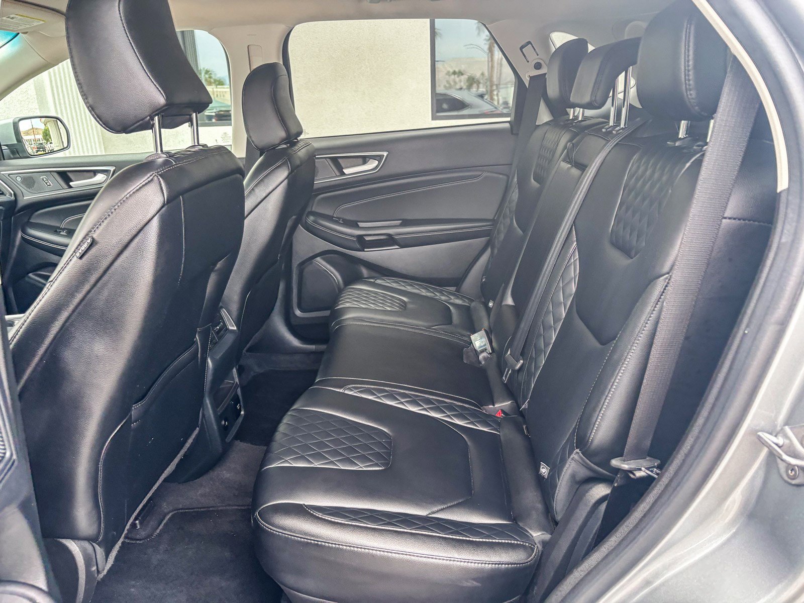 Used 2023 Ford Edge Titanium image 21