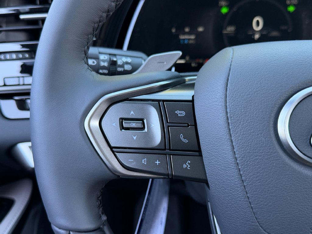 New 2026 Lexus RX 350h AWD/4WD image 16