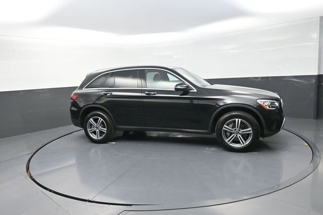 Used 2021 Mercedes-Benz GLC 300 4MATIC image 29