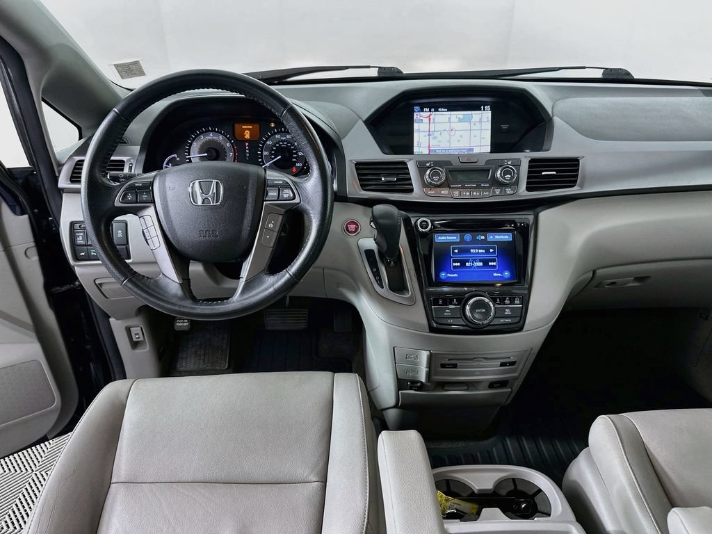 Used 2014 Honda Odyssey Touring image 24