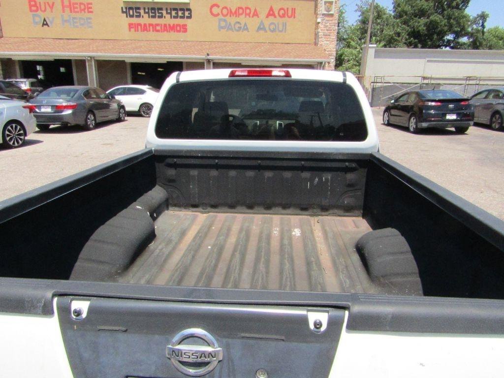 Used 2015 Nissan Frontier S RWD image 37