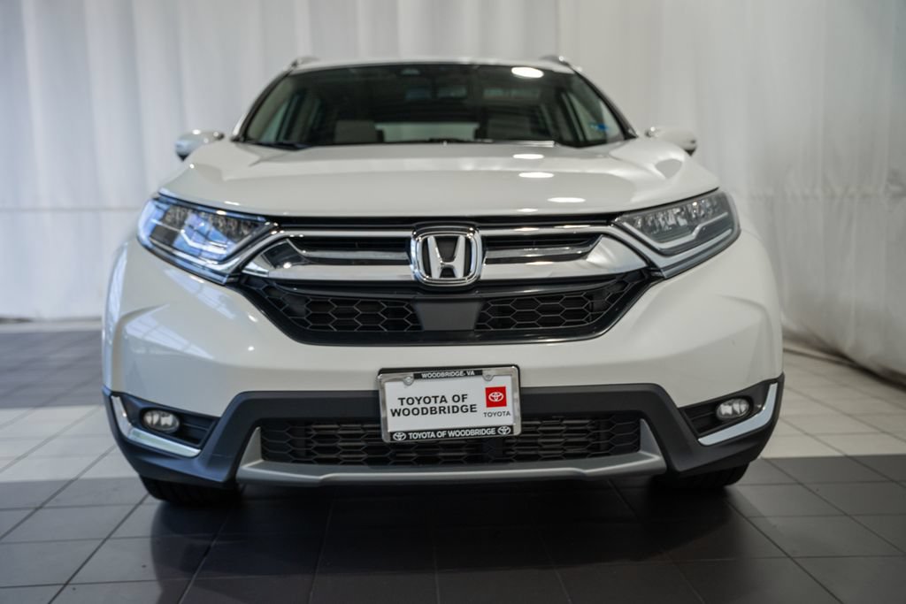 Used 2018 Honda CR-V Touring image 2
