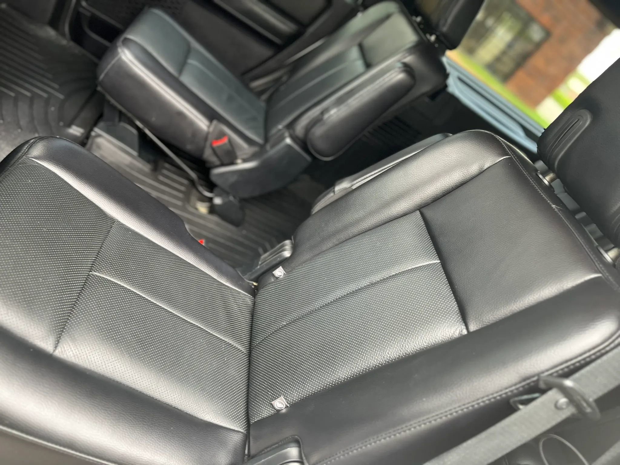 Used 2017 Ford Expedition Limited w/ Equipment Group 301A image 19