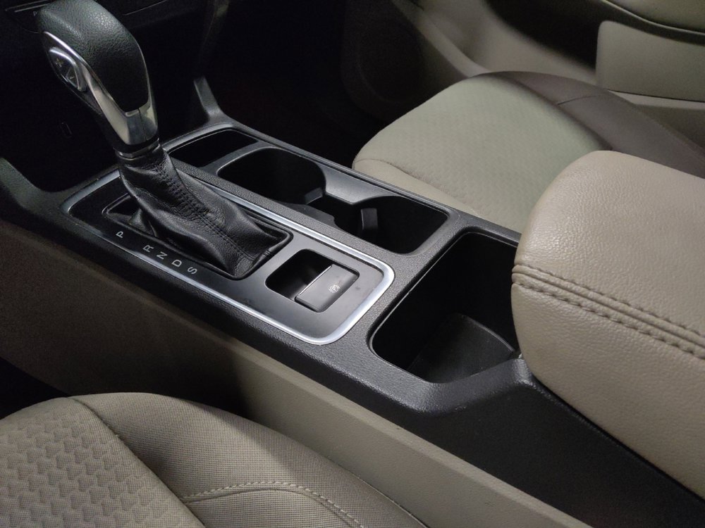 Used 2018 Ford Escape SE w/ Ford Safe & Smart Package image 26