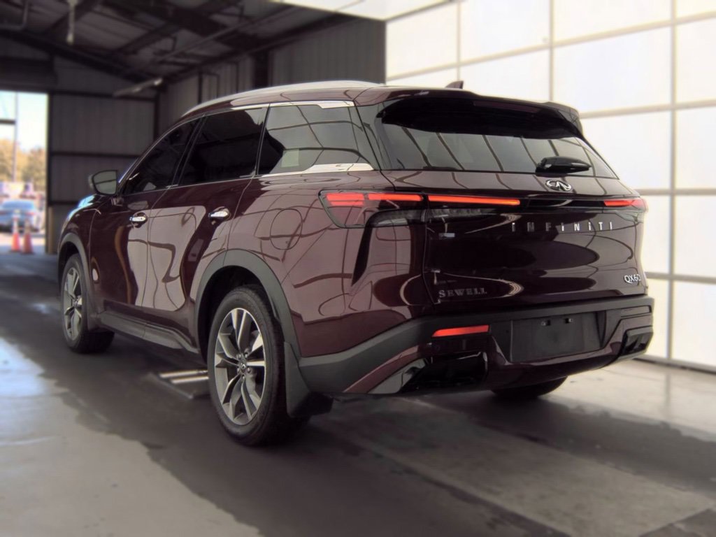 Certified 2024 INFINITI QX60 Luxe FWD image 4