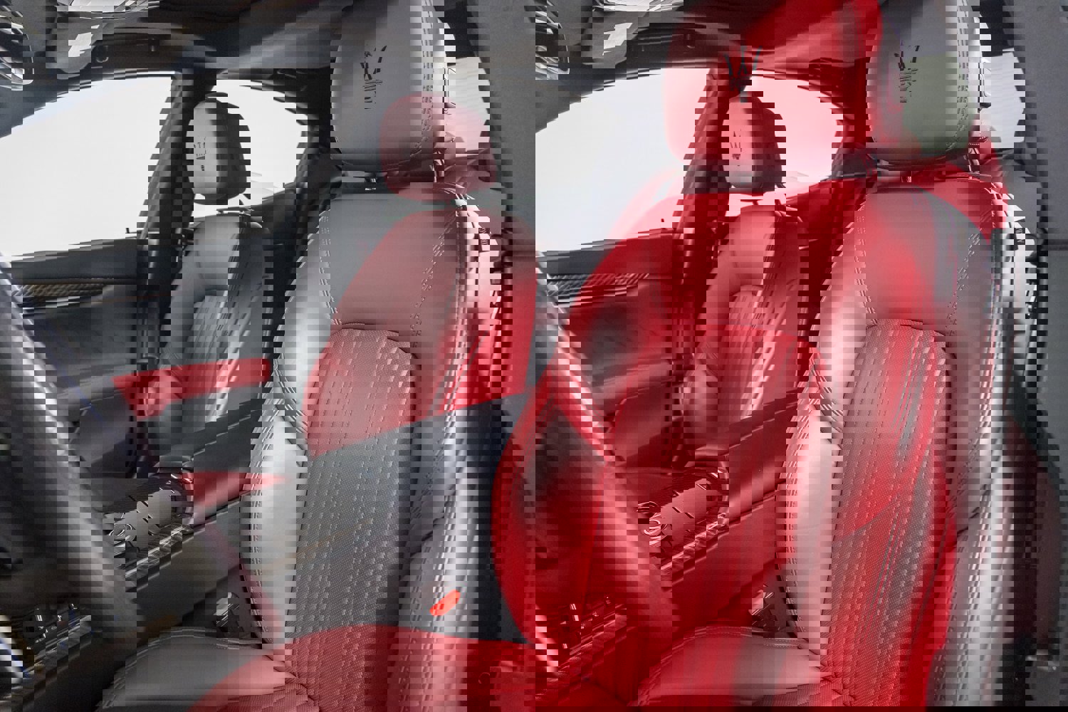 Used 2022 Maserati Ghibli Modena Q4 image 21