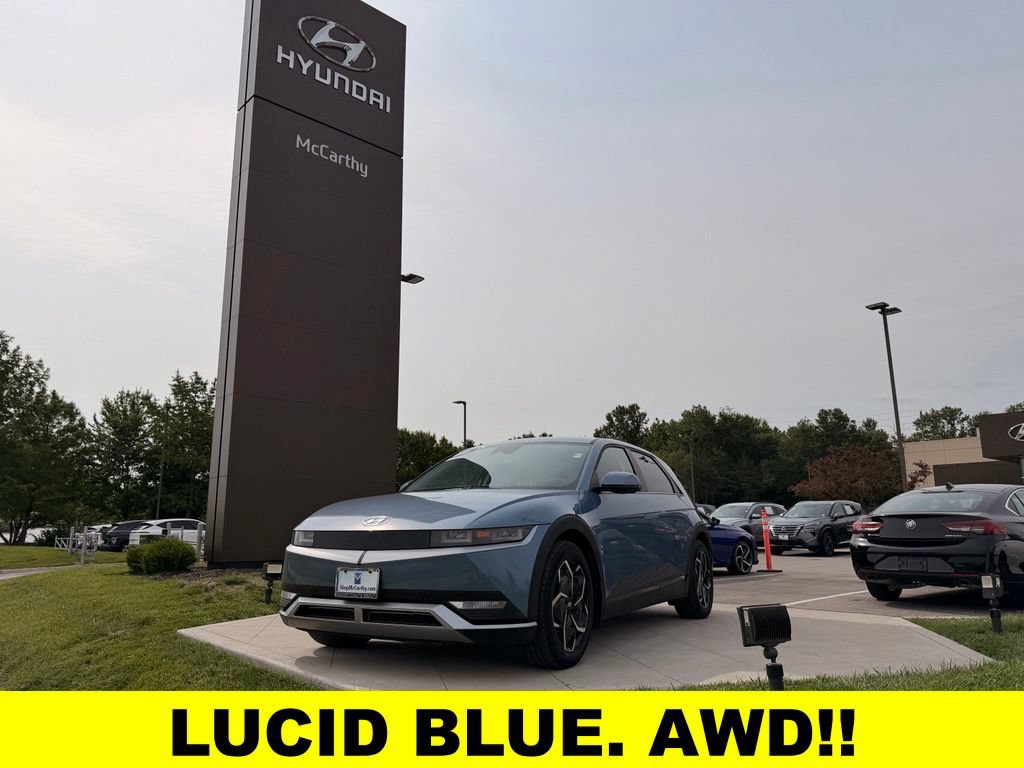Used 2024 Hyundai Ioniq 5 SE AWD/4WD image 1