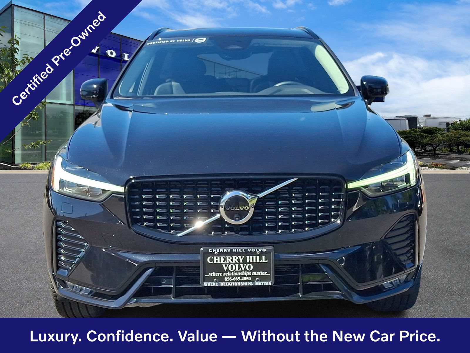 Certified 2024 Volvo XC60 B5 Plus w/ Protection Package Premier AWD/4WD image 2