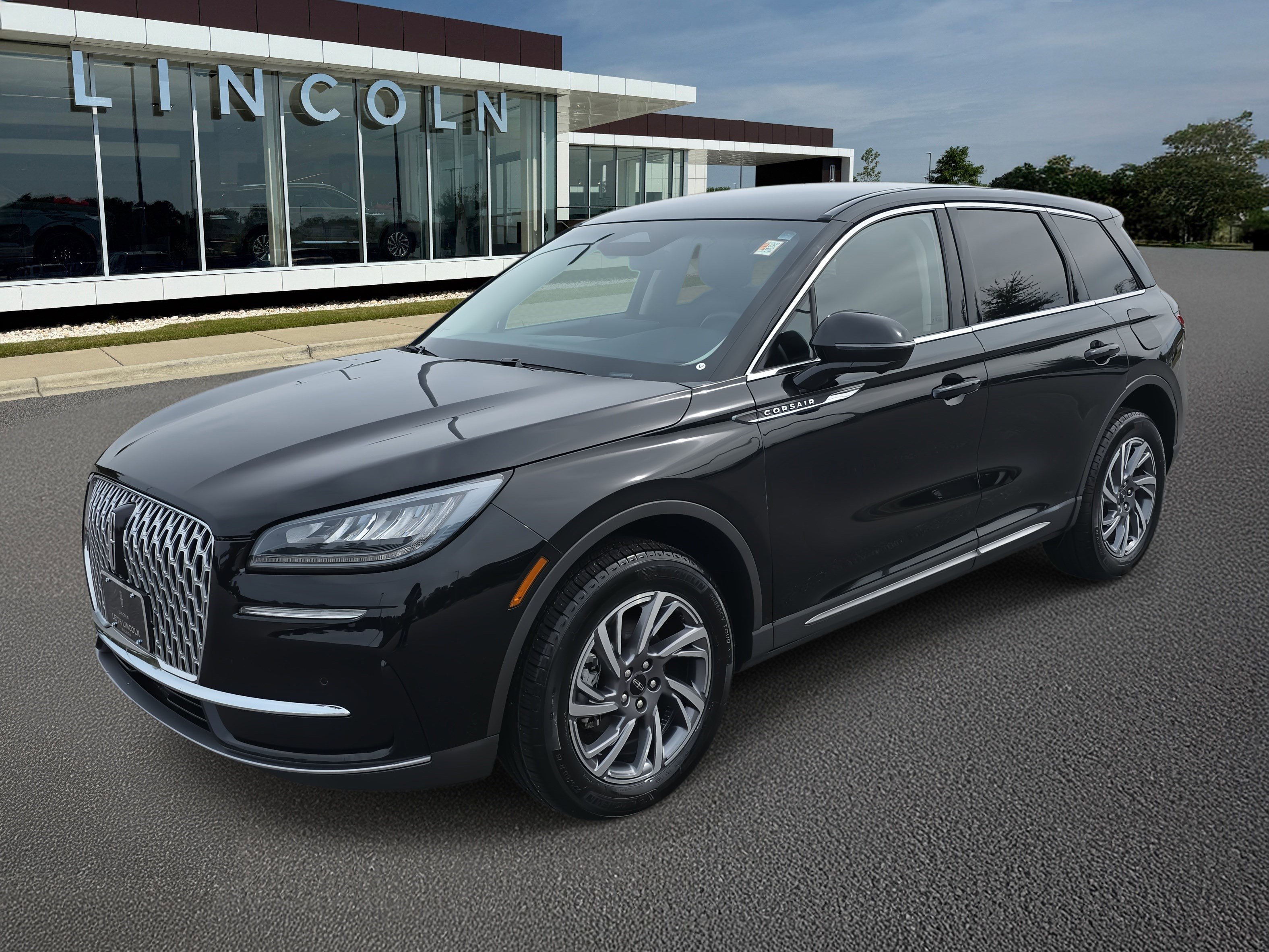 Used 2023 Lincoln Corsair AWD w/ Equipment Group 101A