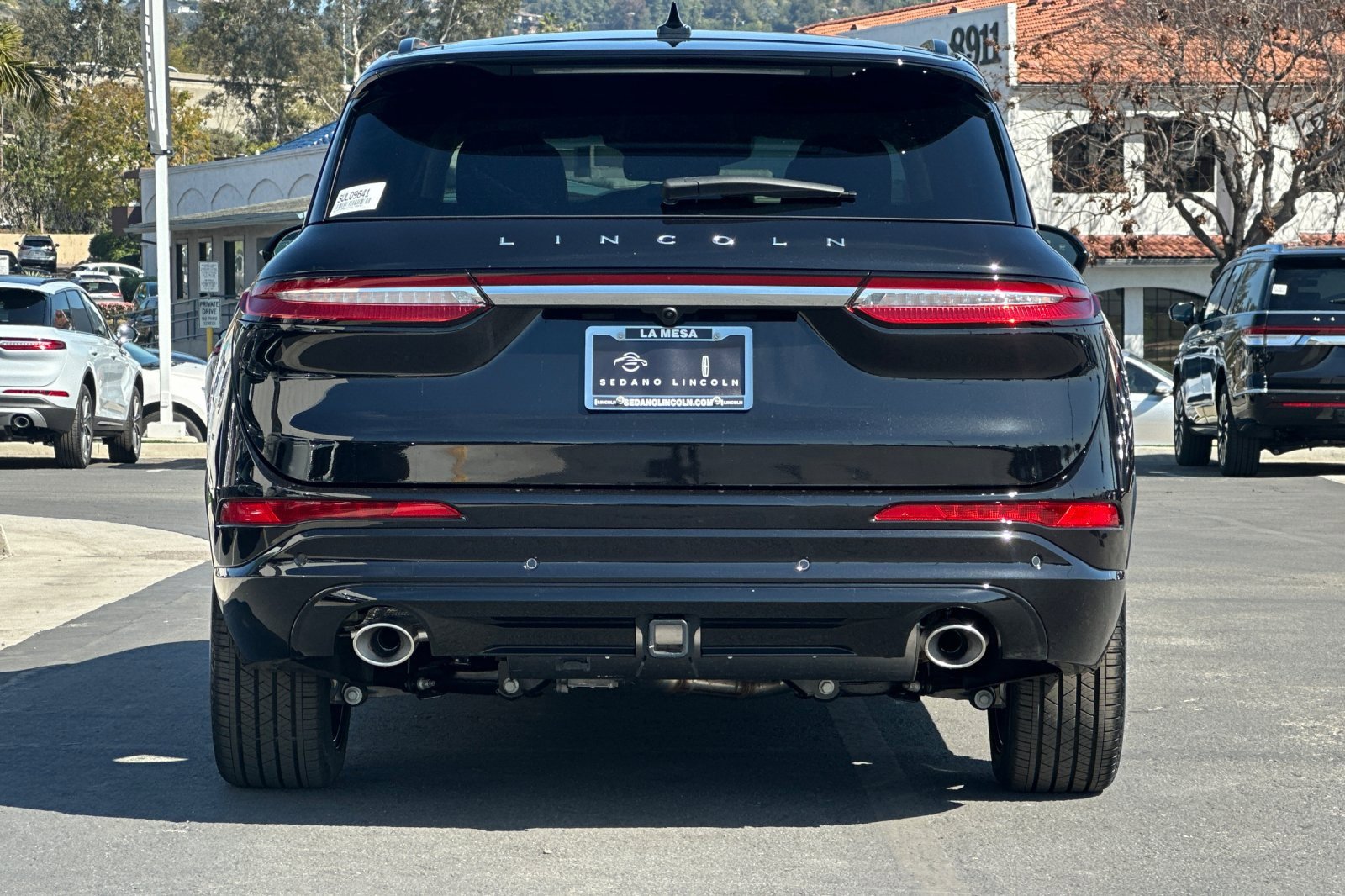 New 2025 Lincoln Corsair Grand Touring w/ Equipment Group 302A image 4