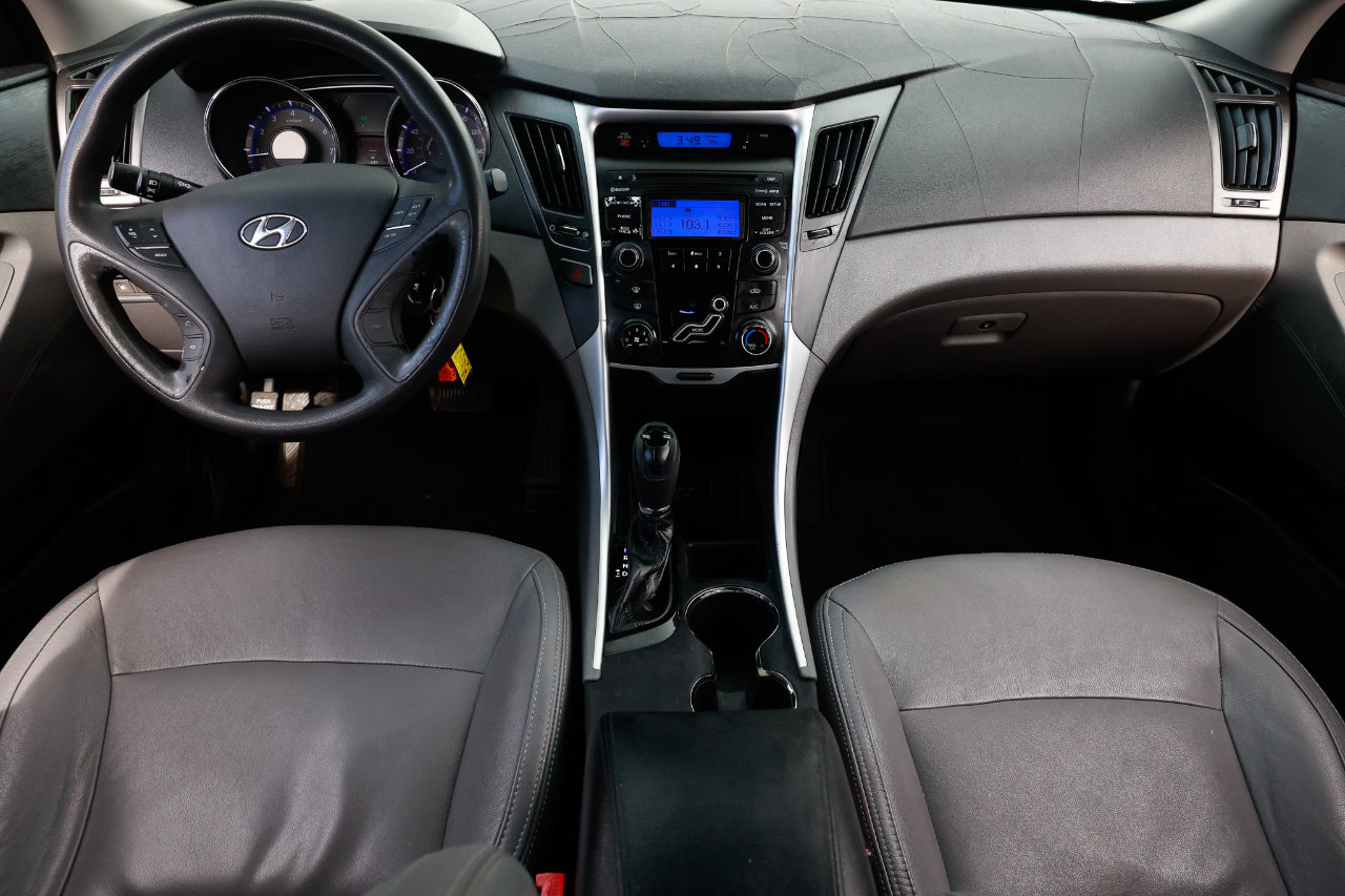 Used 2013 Hyundai Sonata GLS image 21