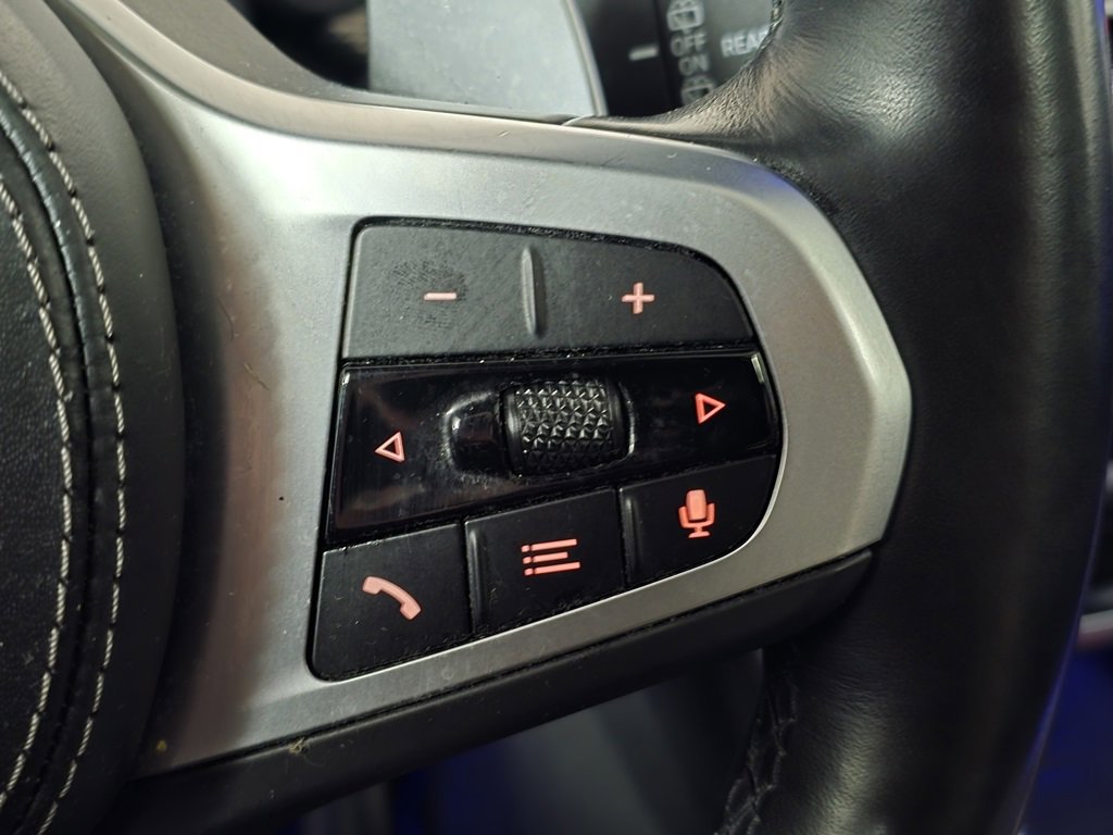 Used 2022 BMW X5 xDrive40i w/ M Sport Package image 29