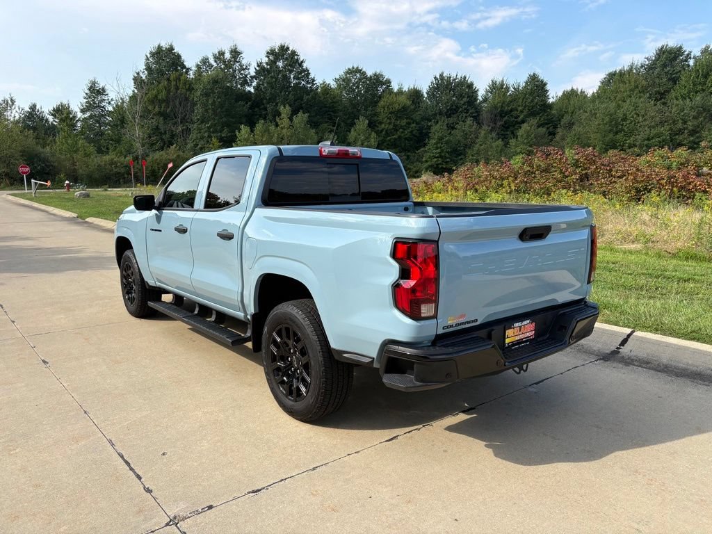 Used 2025 Chevrolet Colorado W/T w/ WT Custom Package RWD image 7