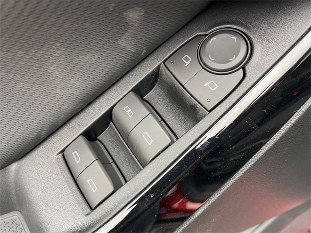 New 2026 Chevrolet Equinox LT image 13